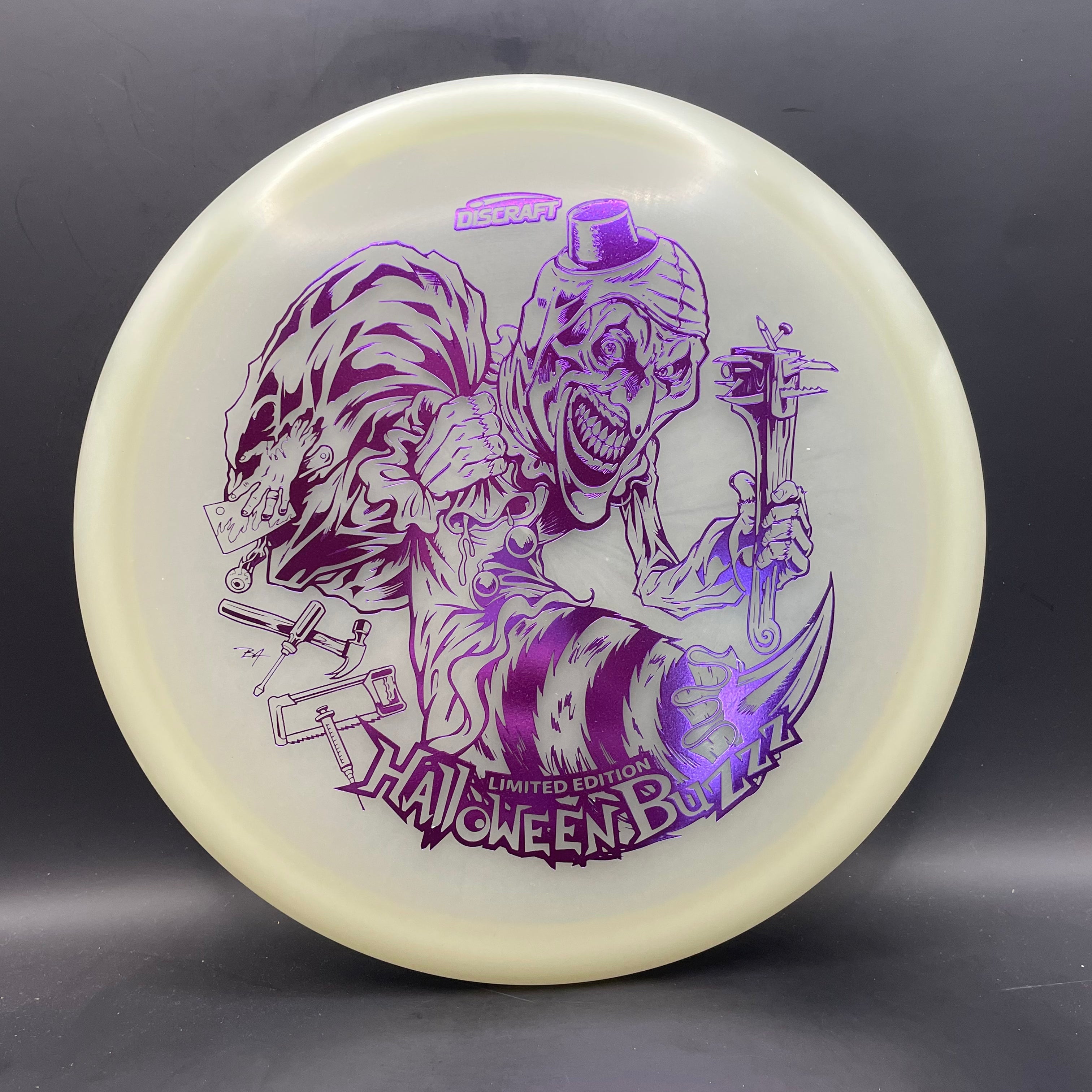 Discraft Buzzz - 2025 Halloween Mega Glo